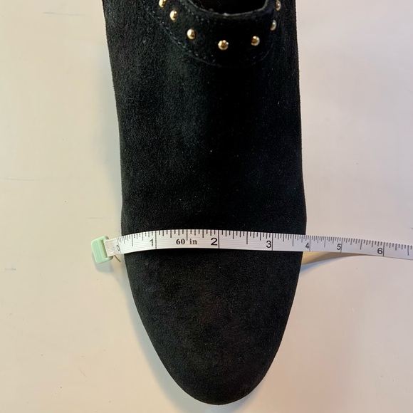Tahari Ramona Black Suede Leather Gold Studs Ankle Boots Bootie Heels Shoes 10M - Picture 9 of 11